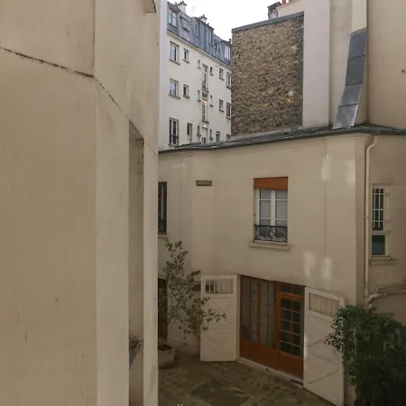 Charming T2 Close To The Eiffel Tower Apartment Paris
