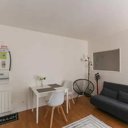 Charming T2 Close To The Eiffel Tower *